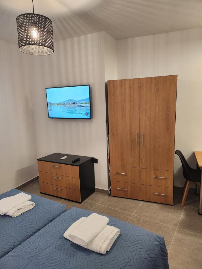 Kastello Appartement Meyísti Buitenkant foto