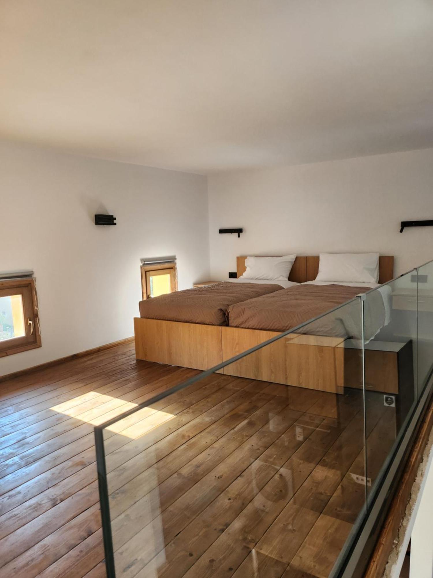 Kastello Appartement Meyísti Buitenkant foto