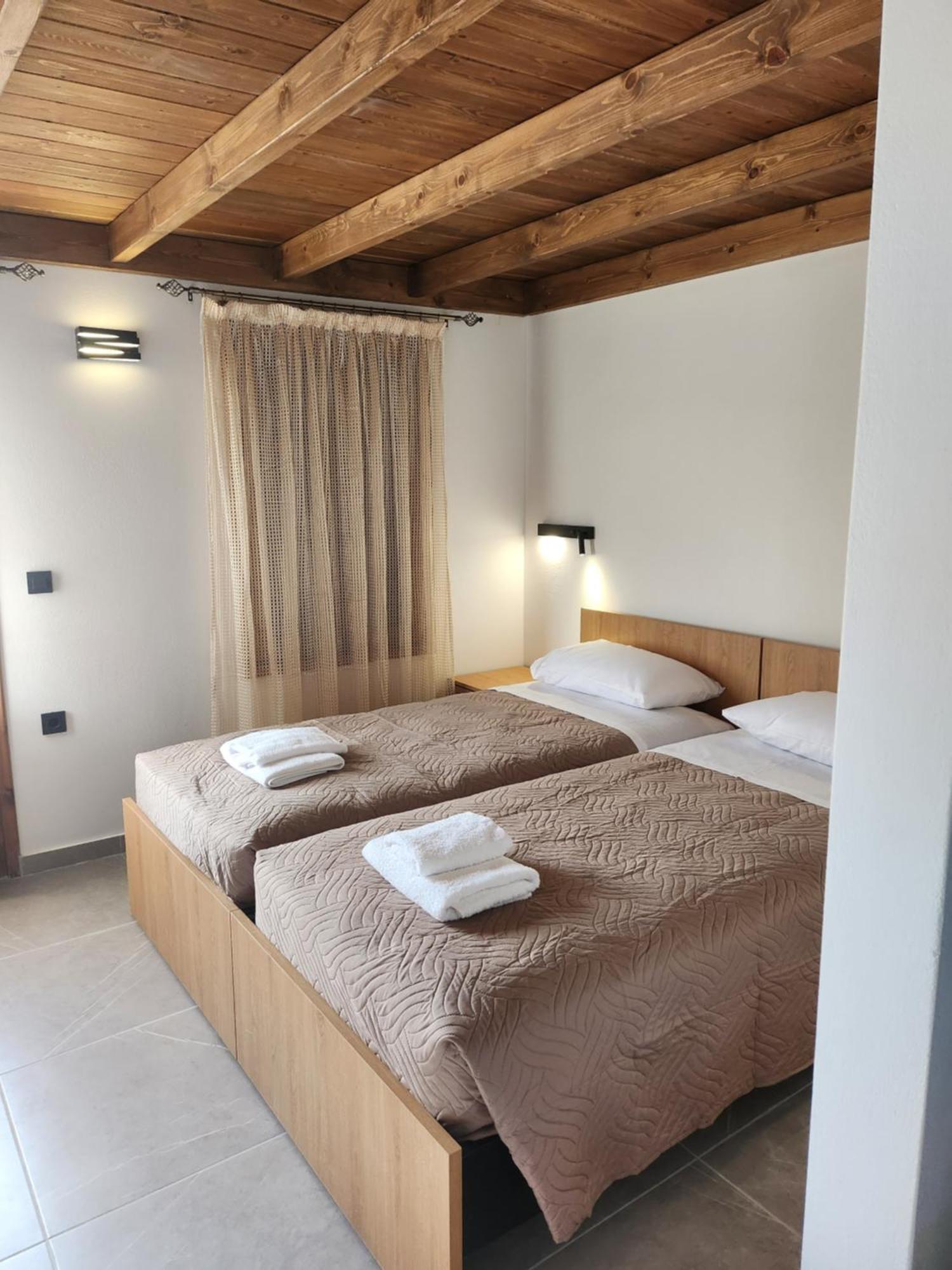 Kastello Appartement Meyísti Buitenkant foto