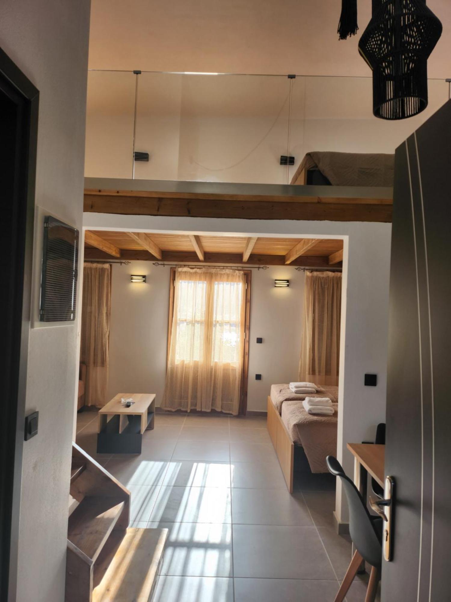 Kastello Appartement Meyísti Buitenkant foto