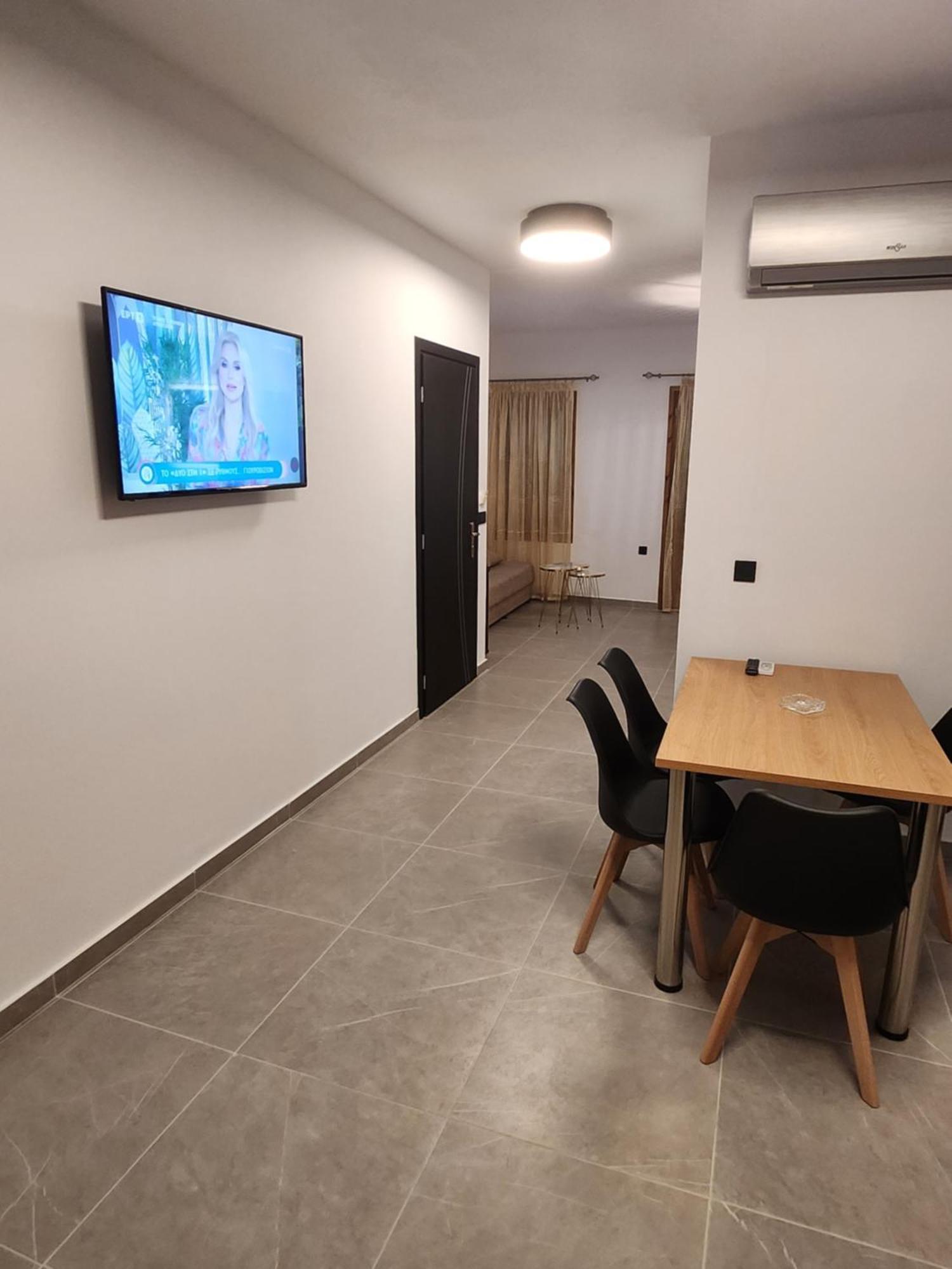 Kastello Appartement Meyísti Buitenkant foto